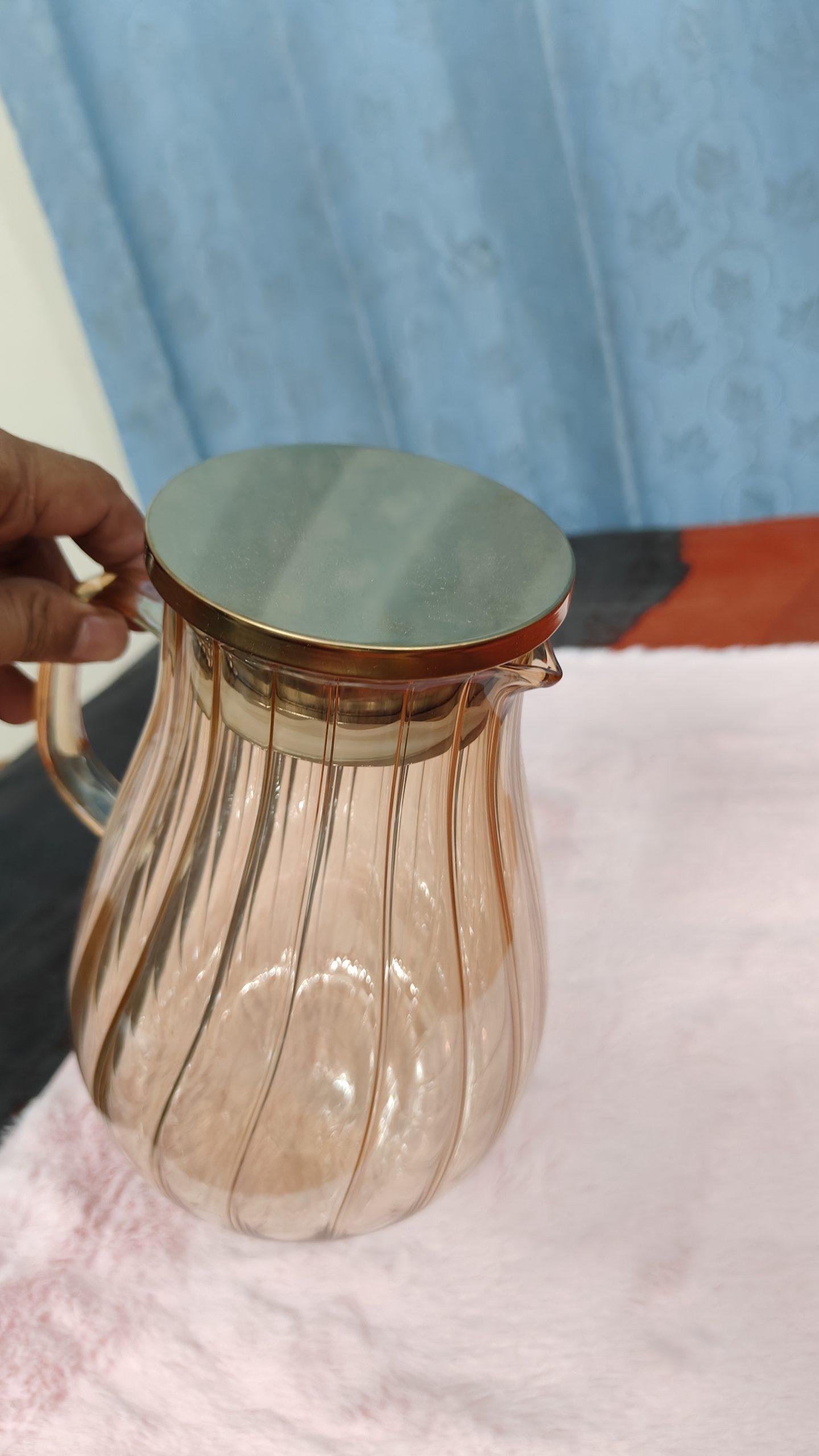 Glass unique Jug - Image 2